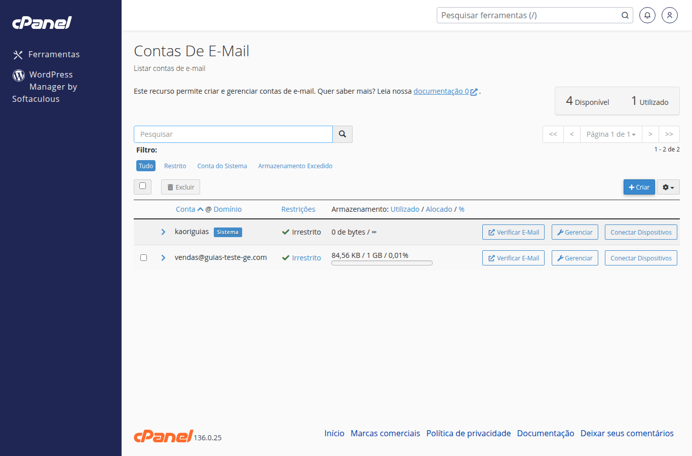 Lista de contas de e-mail com o botão Criar